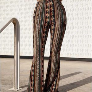 SHEIN VCAY Geo Print Flare Leg Pants